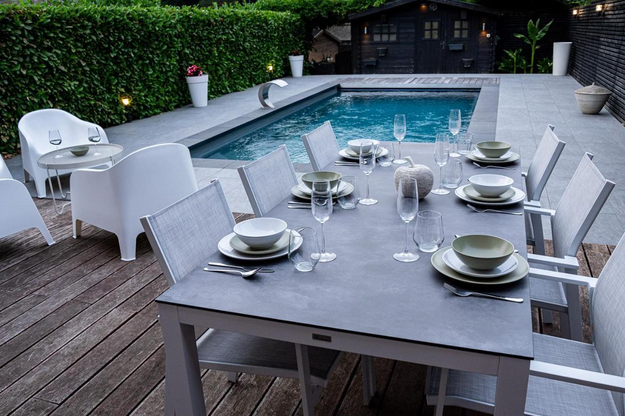 Chez Sabine Et Eric Maison Pour 6 Personnes Avec Piscine Chauffee Andenne Dış mekan fotoğraf